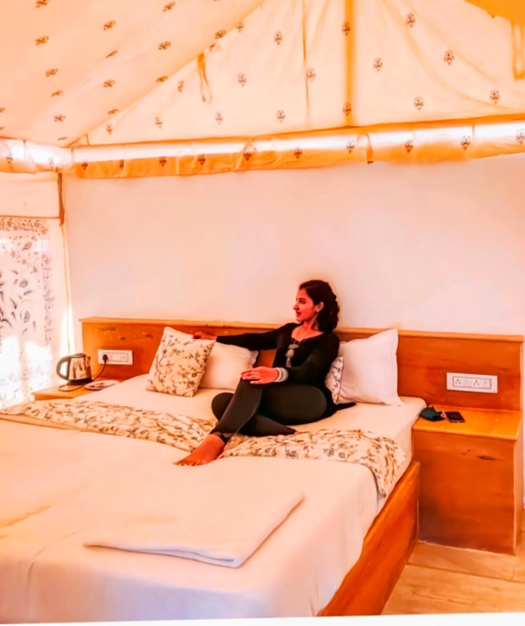 The Saffron Desert Camp ジャイサルメール エクステリア 写真